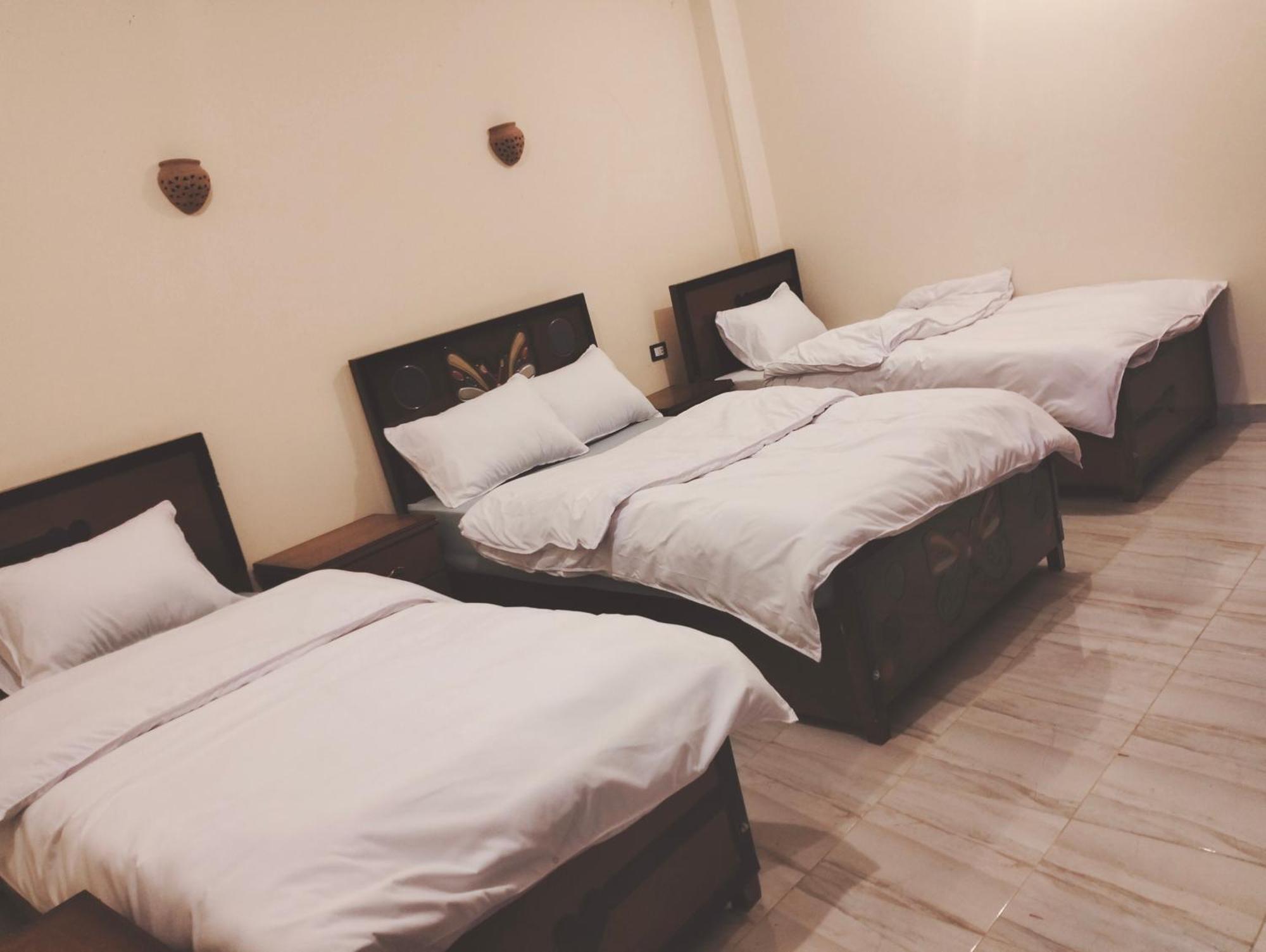 Quiet Gate Guest House Lel Agalta Exterior foto