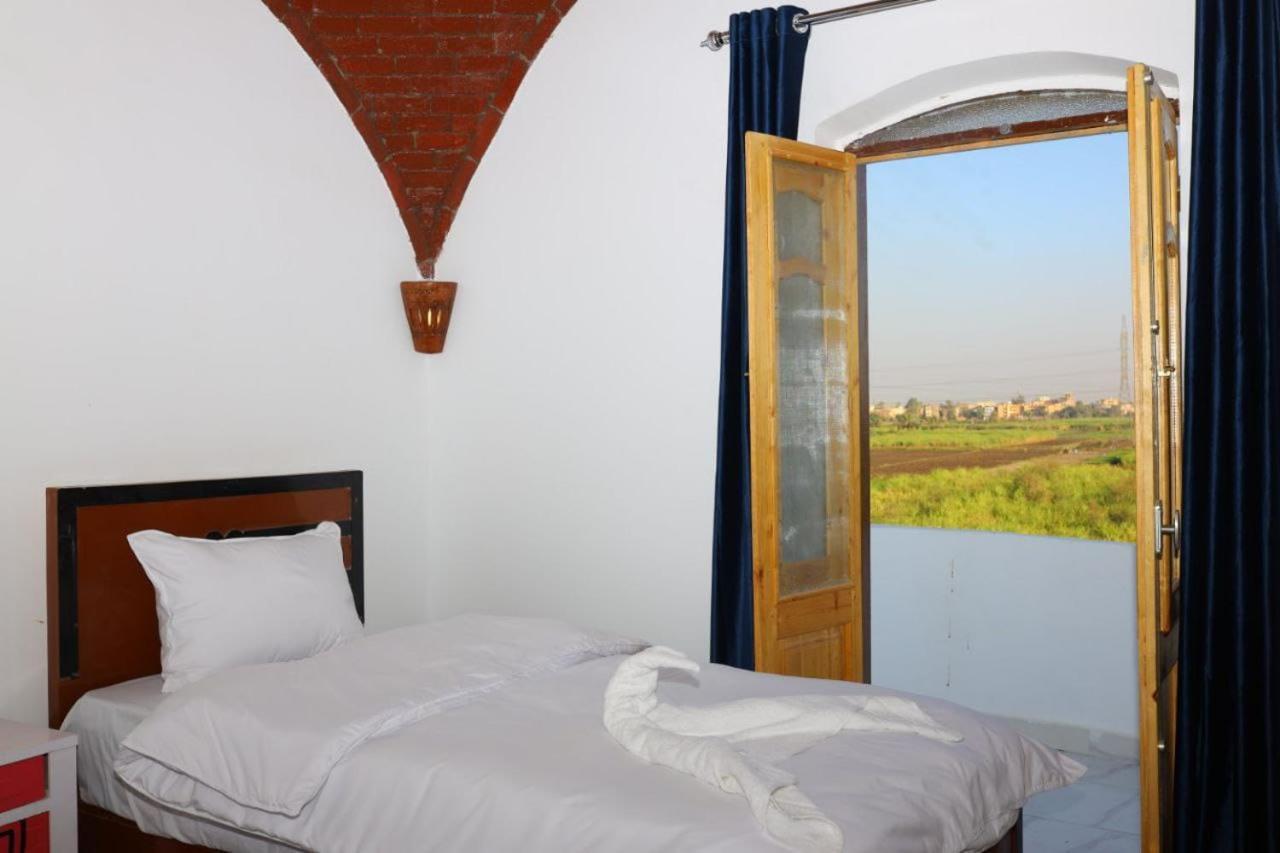 Quiet Gate Guest House Lel Agalta Exterior foto