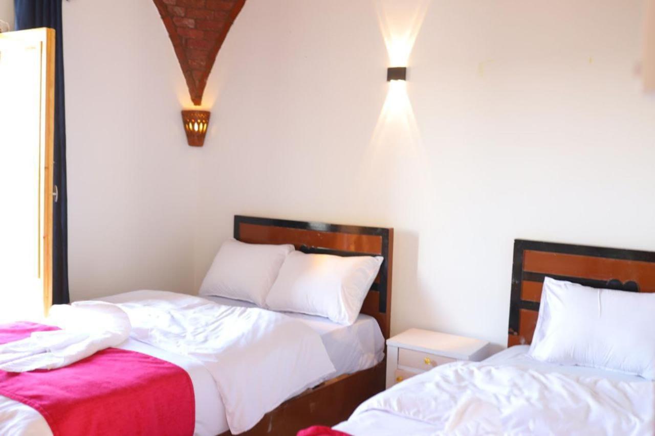 Quiet Gate Guest House Lel Agalta Exterior foto