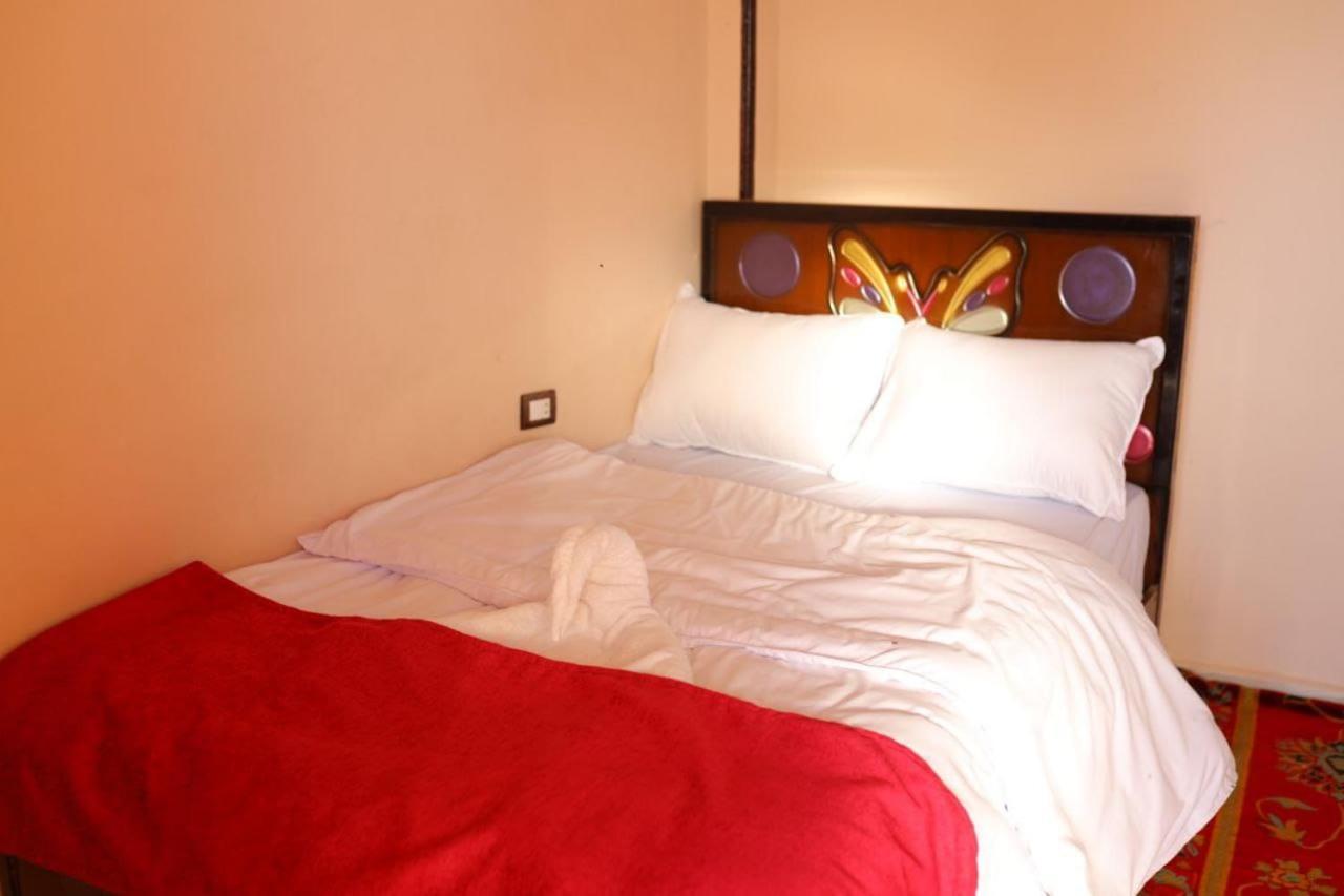 Quiet Gate Guest House Lel Agalta Exterior foto